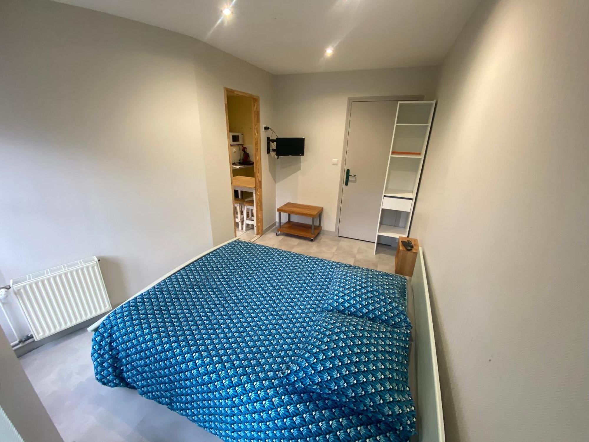 Ou Centre Apartment *